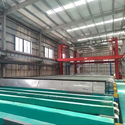 ราคาดี ความยาว 6500 มิลลิเมตร สาย anodizing ข้างล่างครึ่งอัตโนมัติ 900 ตัน / เดือน ออนไลน์