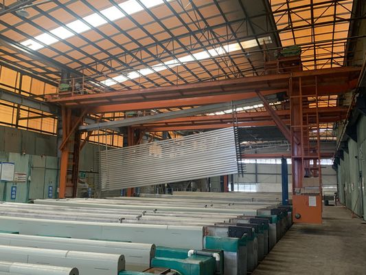 Harga bagus Garis produksi anodisasi yang dapat disesuaikan untuk profil ekstrusi aluminium On line