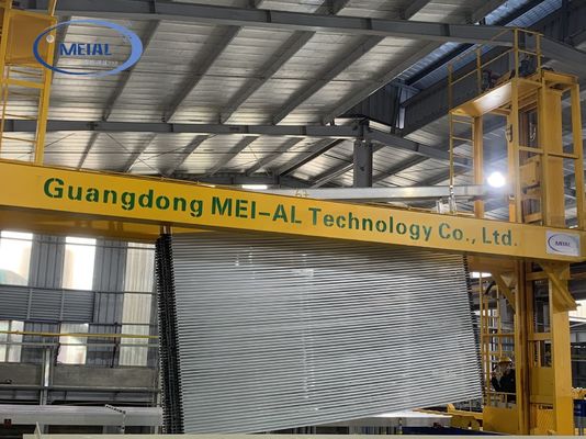 Giá tốt 2 bộ chỉnh màu và 8000 * chiều rộng * 3000 bể dây chuyền sản xuất anodizing nhôm để kiểm soát anodizing chính xác trực tuyến