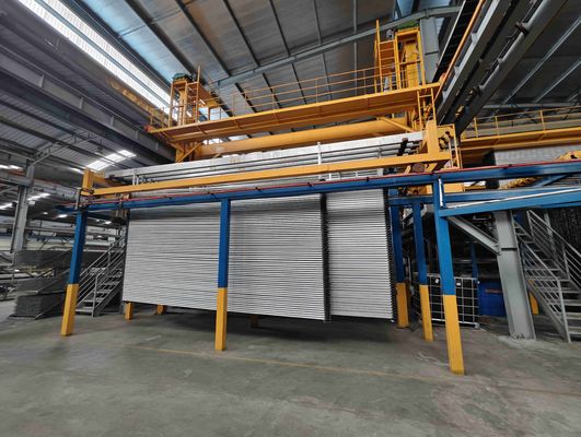 Buen precio Línea de producción multifuncional de oxidación de perfiles de aluminio de 1000T/M En línea